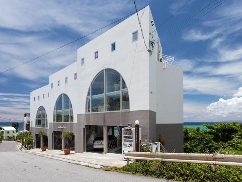 Coral Garden 7 Pools Apartment Yomitan Exterior photo